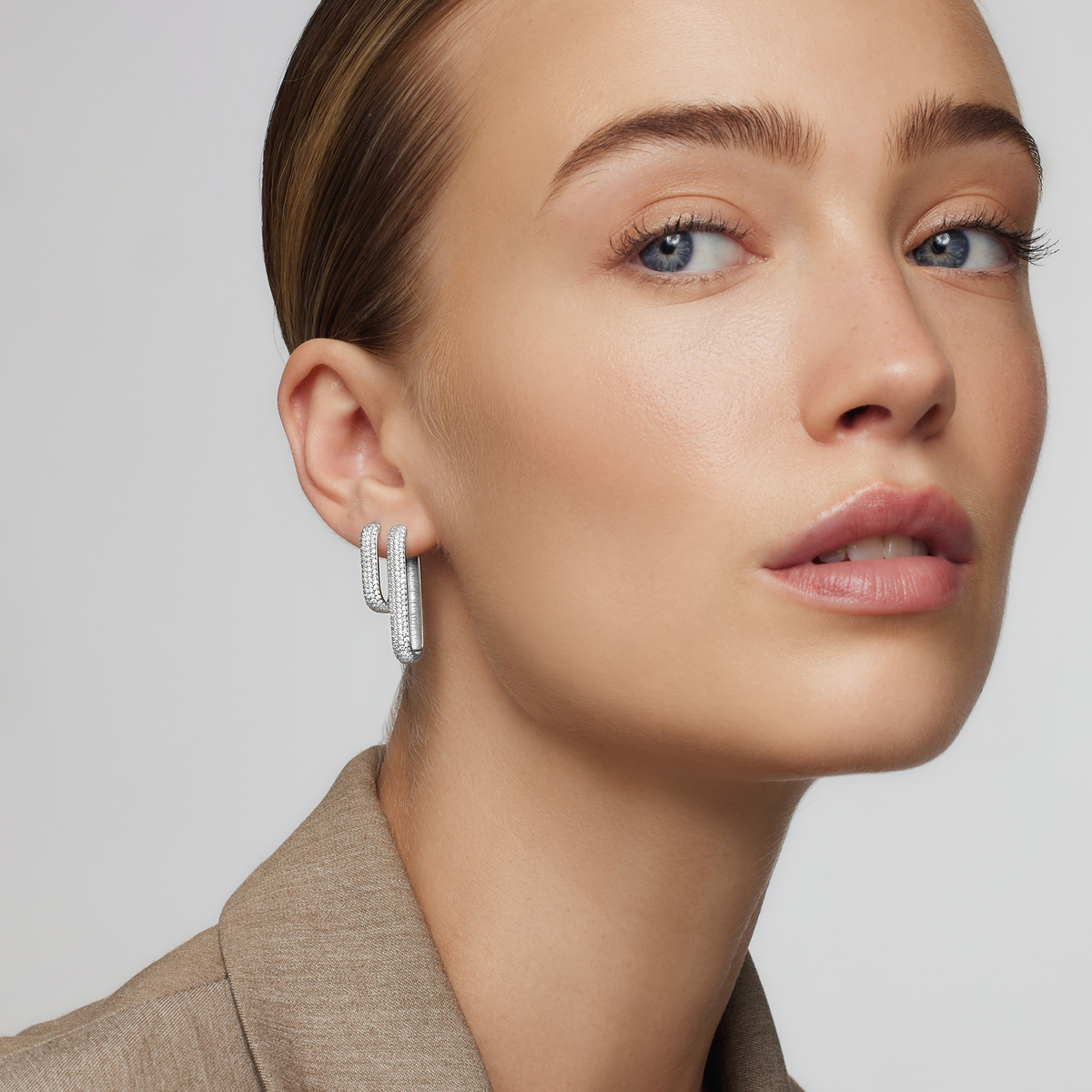 Aretes de aro Icon Pavé | Oro blanco