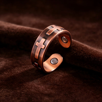 Anillo de cobre con reliquia de cruz