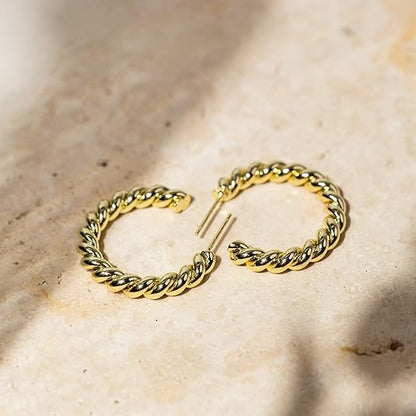 Aretes de aro retorcidos | Oro