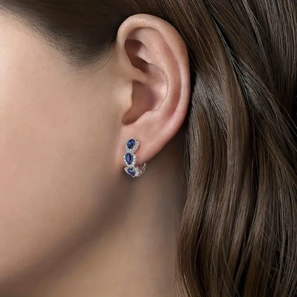 Aretes con el escudo real de zafiro | Oro blanco
