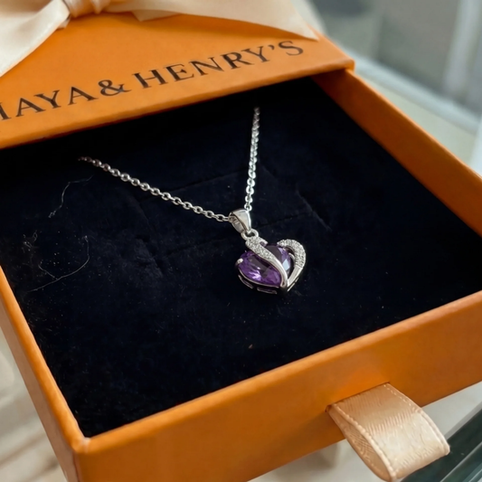 Collar de amatista de dos corazones | Oro blanco