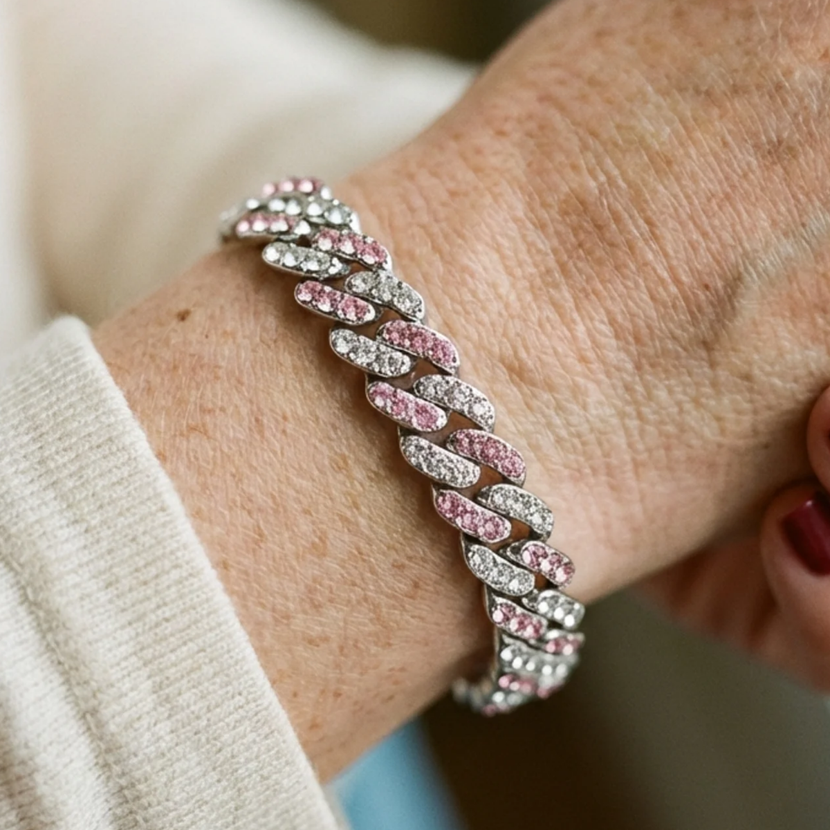 Pulsera cubana Arctic Blush | Oro blanco