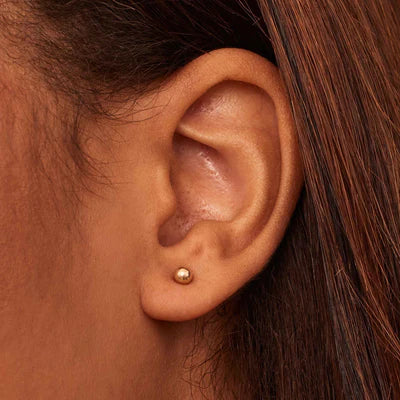 Aretes de bolita Have a Ball | Oro
