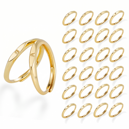 Anillo de letra Elara | Oro