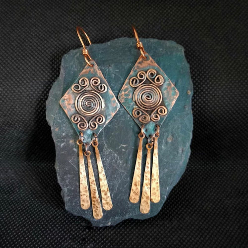 Aretes de cobre en espiral Odessa