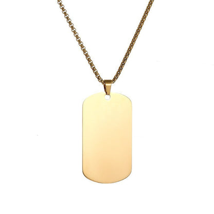 Collar con placa Essential | Oro