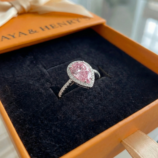 Anillo de zafiro rosa en forma de lágrima | Oro blanco