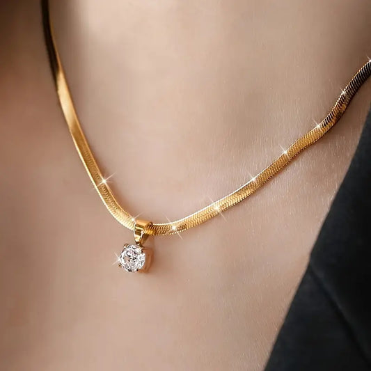 Elegante Collar de Diamantes de Imitación | Oro