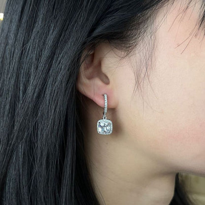Aretes de halo cuadrado | Oro blanco